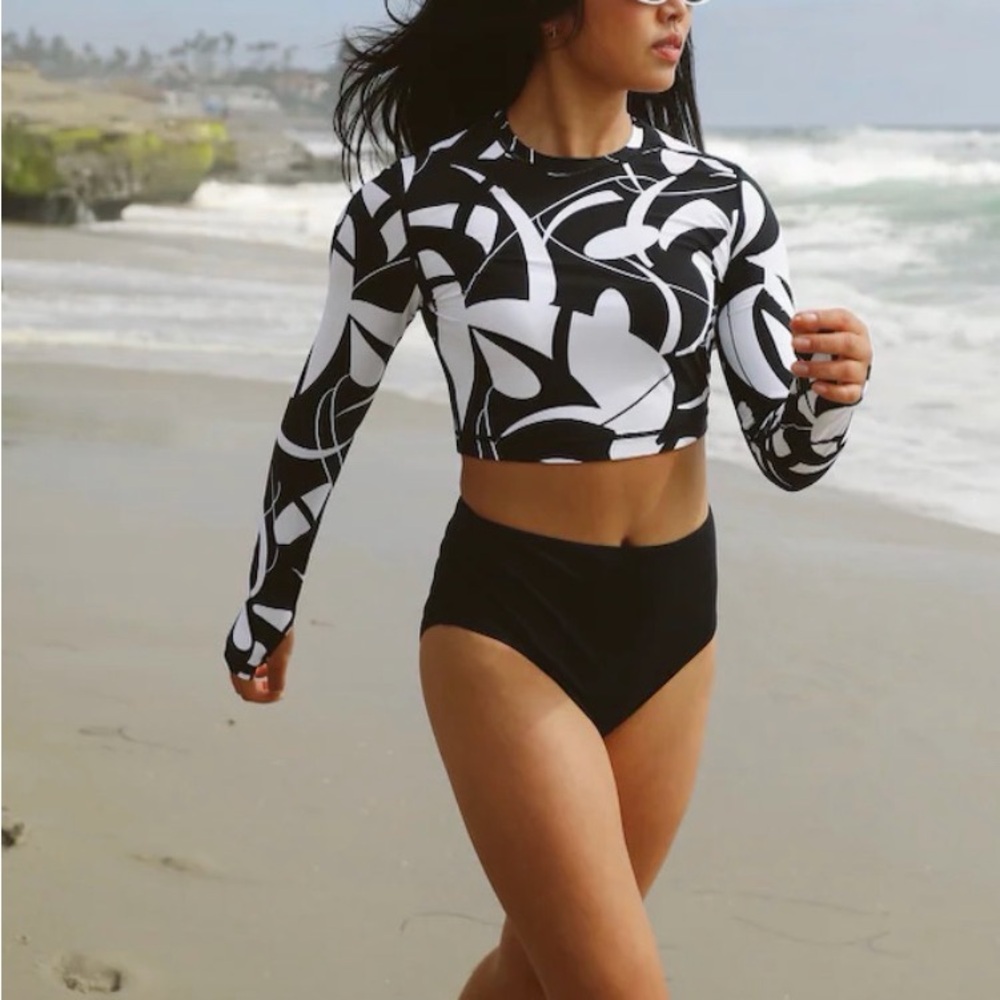 WOMEN'S CROP TOP EVERYDAY - BLOQUV x JANTZEN